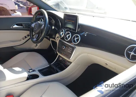 2015 Mercedes-Benz Cla 250 из США, поврежденный, VIN WDDSJ4EB4FN247403